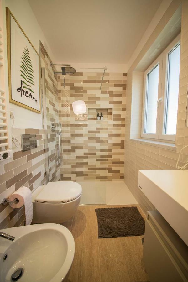 Gardenhouse Sarzanaアパートメント エクステリア 写真